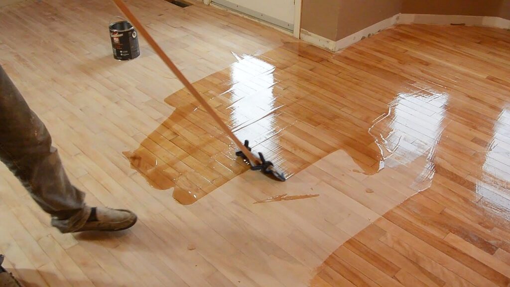 Professional Polishing of a Wooden Floor